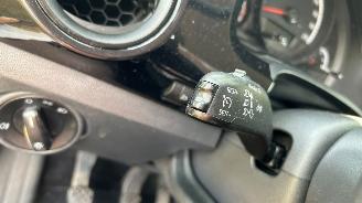Volkswagen Up! 1.0 move up! BlueMotion picture 20