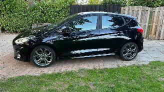 Vaurioauto  passenger cars Ford Fiesta 1.0 EcoBoost Titanium 2020/6
