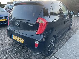 Kia Picanto  picture 4