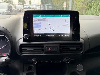 Citroën Berlingo 1.2 PureTech . 5 PERSOONS | CRUISE CONTROL | NAVI picture 15