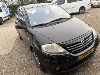 Vaurioauto  passenger cars Citroën C3  2005/5