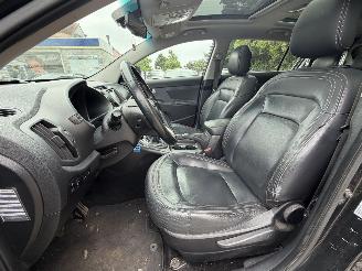 Kia Sportage 2.0 plus pack. LEER | PANO | TREKHAAK | picture 19