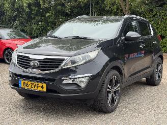 Unfallwagen Kia Sportage 2.0 plus pack. LEER | PANO | TREKHAAK | 2013/3