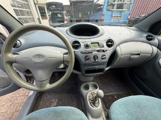 Toyota Yaris 1.3 16v VVT ( INRUIL VERKREGEN ) picture 12