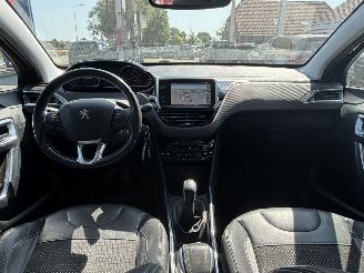Peugeot 2008 1.2 VTi Acces. TREKHAAK | KLIMA | NAVI | CRUISE CONTROL. picture 14