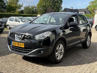 Coche accidentado Nissan Qashqai 1.6 acenta. ( inruil verkregen ) 2012/3