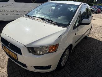 Avarii autoturisme Mitsubishi Colt Cleartec 2009/6