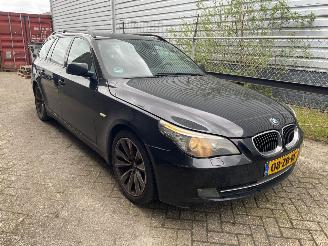 BMW 5-serie BMW 5-SERIE 535d picture 1