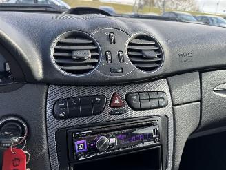 Mercedes CLK Mercedes CLK-klasse Cabrio 240 Avantgarde picture 15