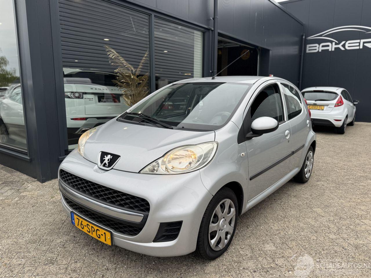 Peugeot 107 1.0-12V XS