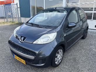 krockskadad bil auto Peugeot 107 1.0-12V XS Automaat 2009/2