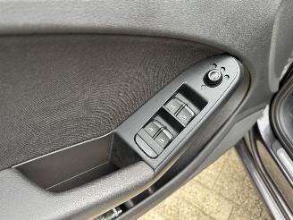 Audi A4 Avant 2.0 TDI Pro Line picture 17