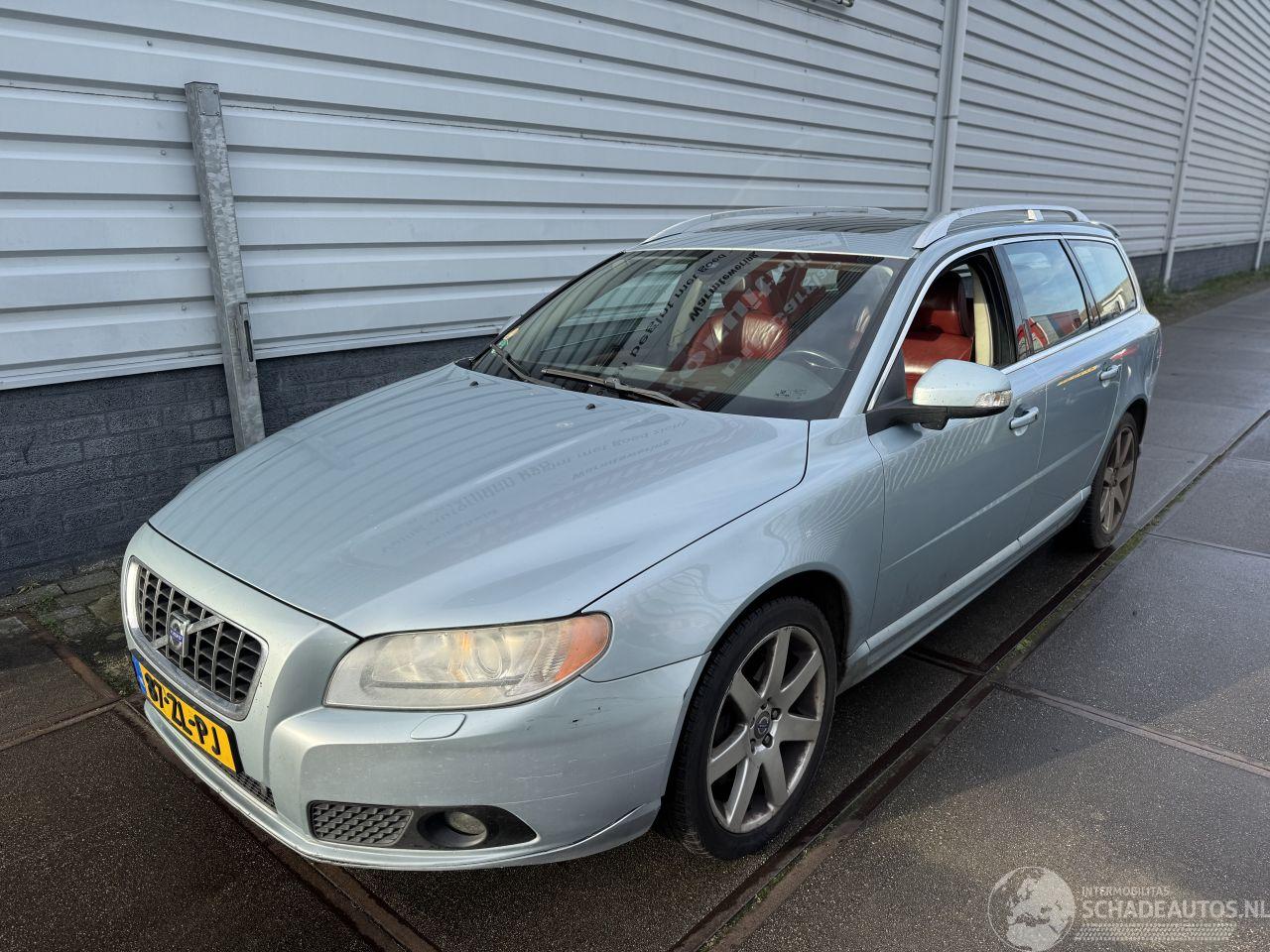 Volvo V-70 Volvo V70 2.4 D5 Summum