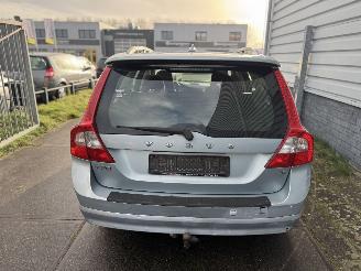 Volvo V-70 Volvo V70 2.4 D5 Summum picture 3