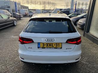 Audi A3 1.4 TFSI PRO LINE PLUS G-tron picture 4