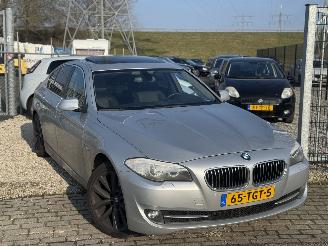 krockskadad bil auto BMW 5-serie 520i High Executive 2012/1