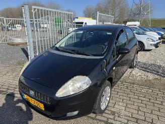 Fiat Punto 1.4 Dynamic picture 5