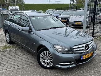 skadebil auto Mercedes C-klasse c200 CDI Business Clas Avantgarde 2011/6