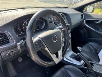 Volvo V-40 2.0 D2 Summum Business picture 9