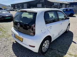 Volkswagen Up! 1.0 BMT Move up picture 6