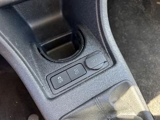 Volkswagen Up! 1.0 BMT Move up picture 14