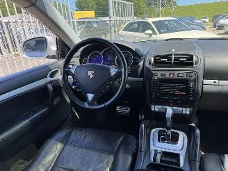 Porsche Cayenne 4.5 S picture 16