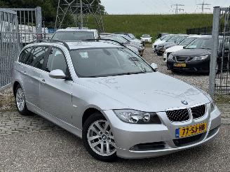 skadebil auto BMW 3-serie 325i High Executive 2006/1