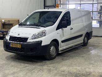 krockskadad bil bedrijf Peugeot Expert Peugeot Expert 2.0 HDI 2013/3