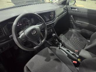Volkswagen Polo Trendline picture 9