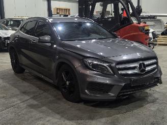 Damaged car Mercedes GLA 180 cdi amg pakket 2017/2