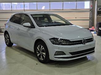 Schadeauto Volkswagen Polo Highline 2018/5