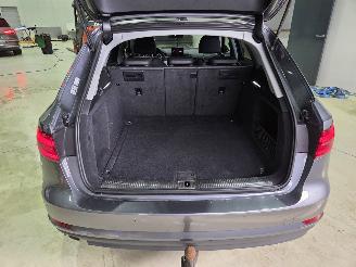Audi A4 Avant 2.0 TDI B9 S line picture 12