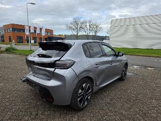 Peugeot 208 1.2 ALLURE Automaat Virtual Keyless Drive-Mode Navi Led Camera (1/2)Leder Sfeerverl. picture 5