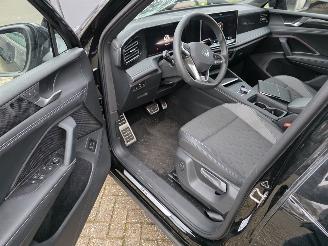 Volkswagen Tiguan 1.5 eTSI DSG IQ-Light 360View Virtual Keyless Sfeerverl. Acc Lane-Assist 1/2Leder Trekhaak picture 10