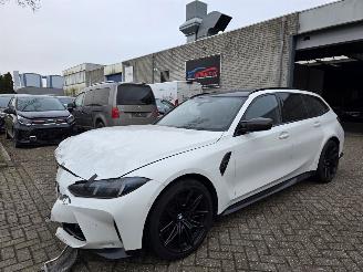 Coche accidentado BMW M3 Competition M Touring Carbon Int.+Extr. Harman-Kardon Head-Up Sfeerverl. Memory Surround-View Sport-Uitlaat 390KW/530PK 2024/10