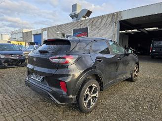 krockskadad bil auto Ford Puma Facelift ST-Line Automaat Virtual Keyless Camera Led Acc Lane-Assist 92KW/125PK 2024/6
