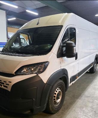damaged passenger cars Fiat Ducato 2.2MJ Maxi L4H2 Ecc Navi 2xCamera Lane-Assist Usb MF-Stuur 103KW / 140PK 2025/7