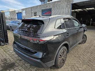 Vaurioauto  passenger cars Volkswagen Tiguan 1.5 TSI eHybride DSG IQ-Light 360View Virtual Keyless Sfeerverl. Acc Lane-Assist 1/2Leder 2026/3