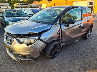 Coche accidentado Opel Crossland X 2017/1