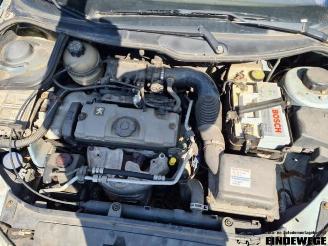 Peugeot 206 206 (2A/C/H/J/S), Hatchback, 1998 / 2012 1.4 XR,XS,XT,Gentry picture 6