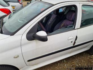 Peugeot 206 206+ (2L/M), Hatchback, 2009 / 2013 1.4 XS picture 6