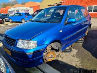 demontáž osobní automobily Volkswagen Polo Polo III (6N2), Hatchback, 1999 / 2001 1.4 16V 75 2000/11