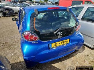 Toyota Aygo Aygo (B10), Hatchback, 2005 / 2014 1.0 12V VVT-i picture 2