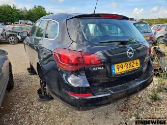 Opel Astra Astra J Sports Tourer (PD8/PE8/PF8), Combi, 2010 / 2015 1.4 16V ecoFLEX picture 2