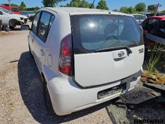 Daihatsu Sirion Sirion 2 (M3), Hatchback, 2005 1.0 12V DVVT picture 2