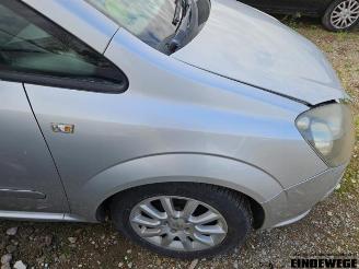 Opel Zafira Zafira (M75), MPV, 2005 / 2015 2.2 16V Direct Ecotec picture 10