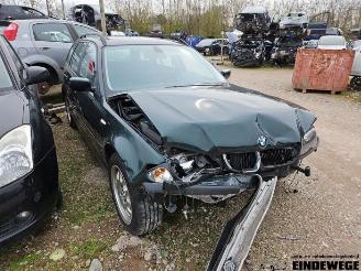 Unfallwagen BMW 3-serie 3 serie Touring (E46/3), Combi, 1999 / 2006 318i 16V 2002/10