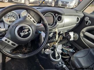 Mini Cooper S Mini Cooper S (R53), Hatchback, 2002 / 2006 1.6 16V picture 5