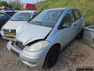 Uttjänta bilar auto Mercedes A-klasse A (W169), Hatchback, 2004 / 2012 1.5 A-150 5-Drs. 2005/1
