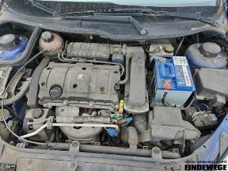 Peugeot 206 206 CC (2D), Cabrio, 2000 / 2007 1.6 16V picture 3